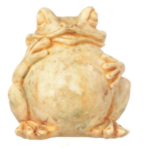 Dollhouse Miniature Tan Garden Toad Statue - 3 pieces
