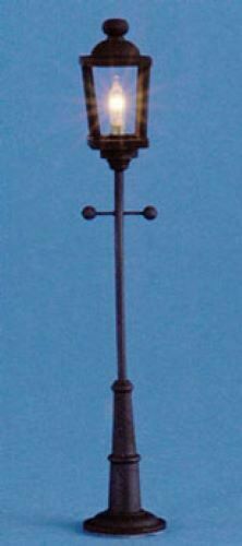 Dollhouse Miniature 2-Tier Base Yard Light