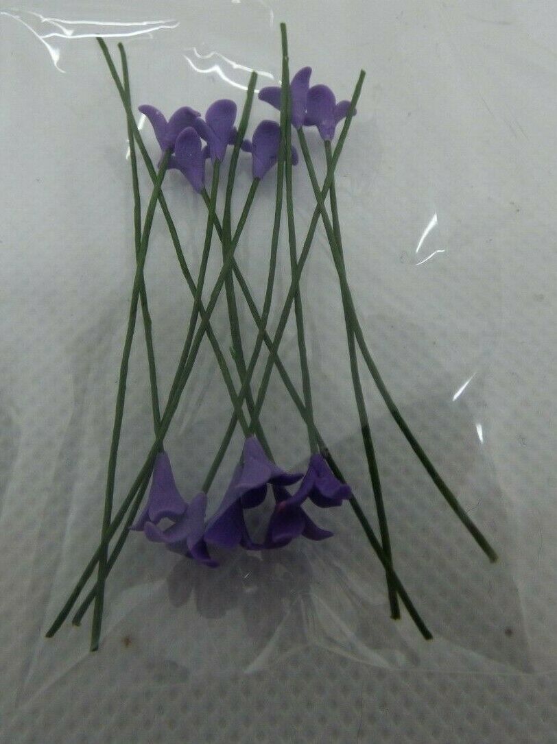 Dollhouse Miniature Set of 12 Lavender Flower Stems