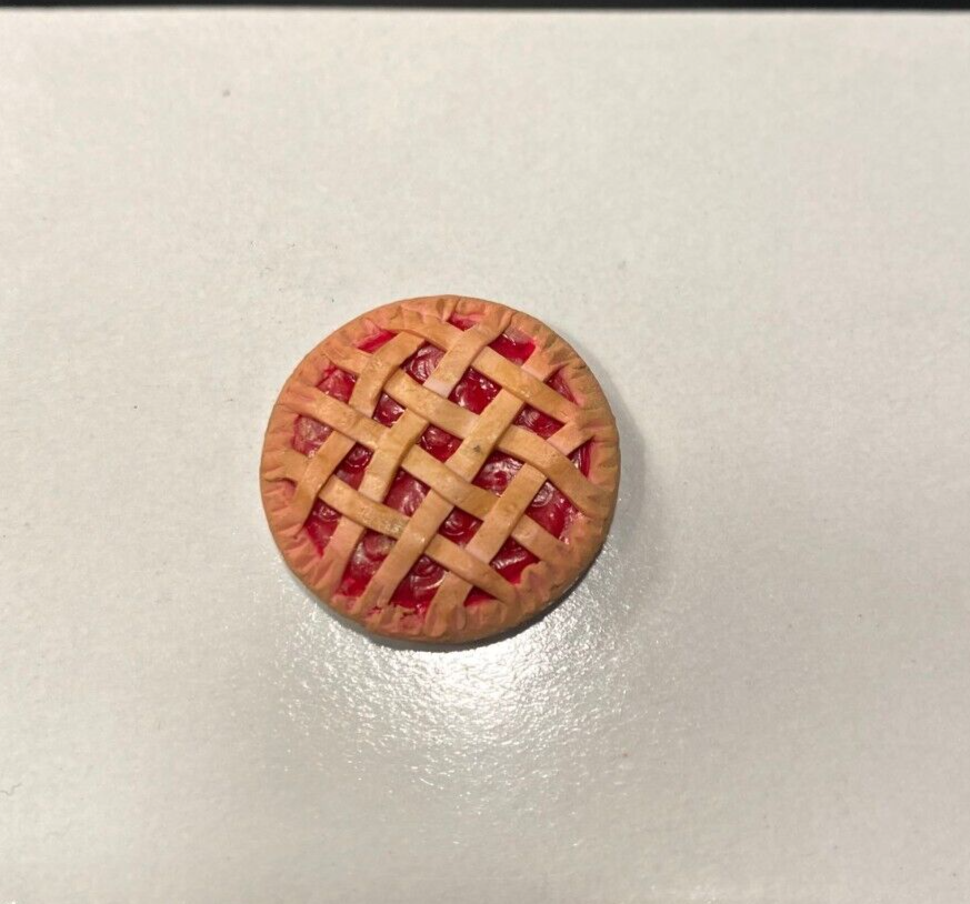 Dollhouse Miniature Filled Cherry Pie - Handcrafted