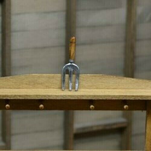 Dollhouse Miniature Hand Fork by Sir Thomas Thumb