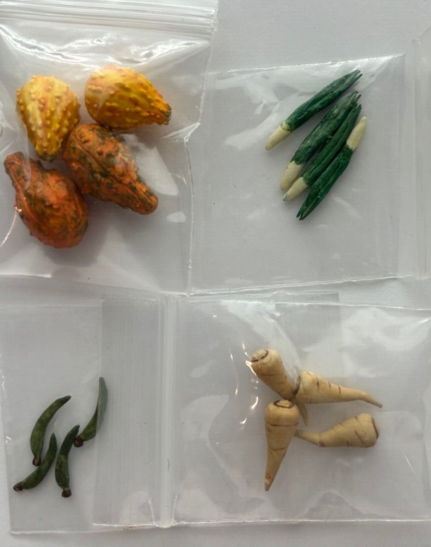 Dollhouse Miniature Set of Assorted Vegetables #7 by Falcon Miniatures