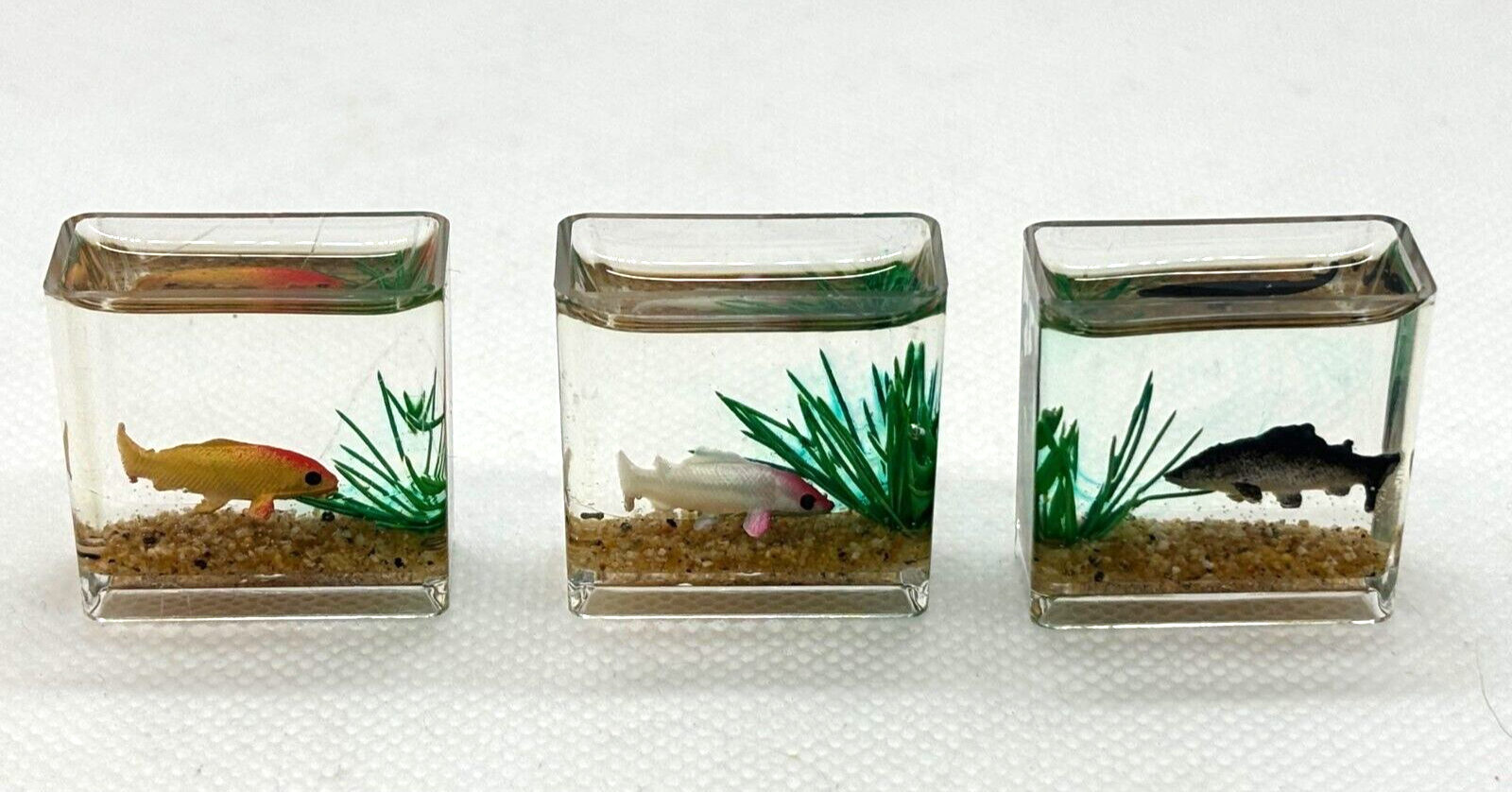 Dollhouse Miniature Square Fish Bowl