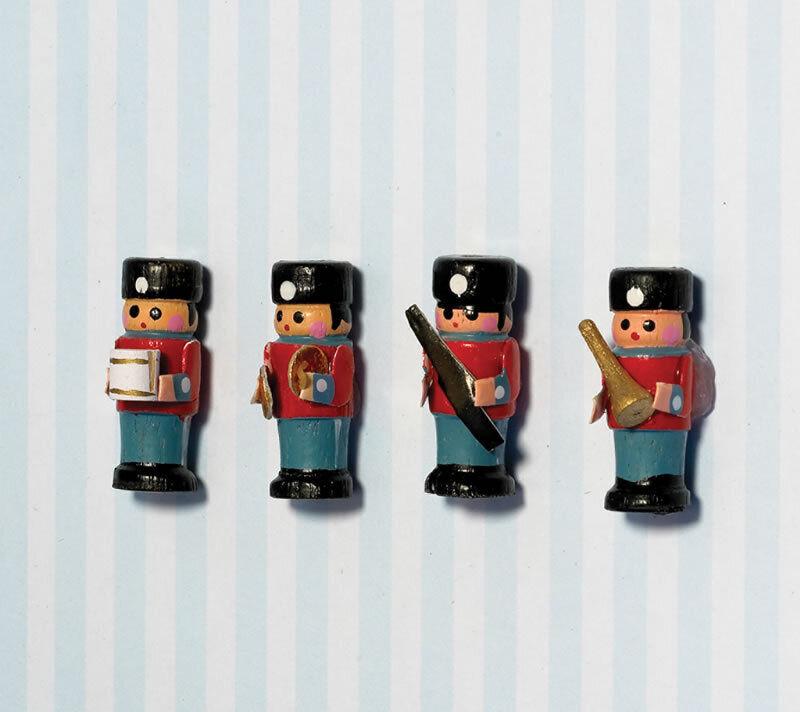 Dollhouse miniature toy soldiers