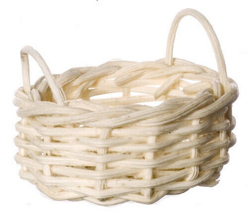 Dollhouse Miniature White Fruit Basket, Set of 6, by Falcon Miniatures