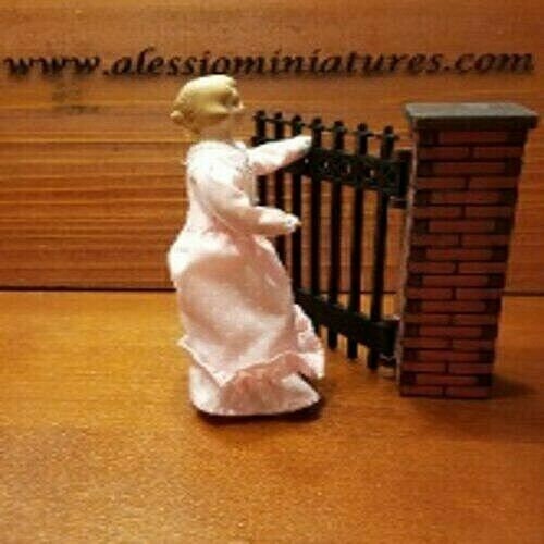 Dollhouse miniature 4" single gate