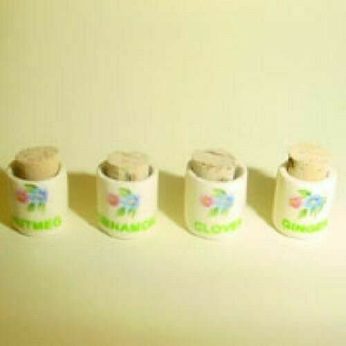 Dollhouse miniature set of 4 china spice jars in the country english pattern
