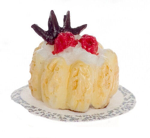 Dollhouse Miniature Lady Finger Strawberry Cake by Falcon Miniatures