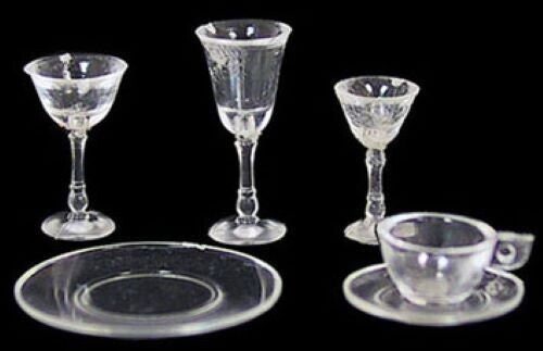 Dollhouse Miniature 4-Place Table Setting - Clear