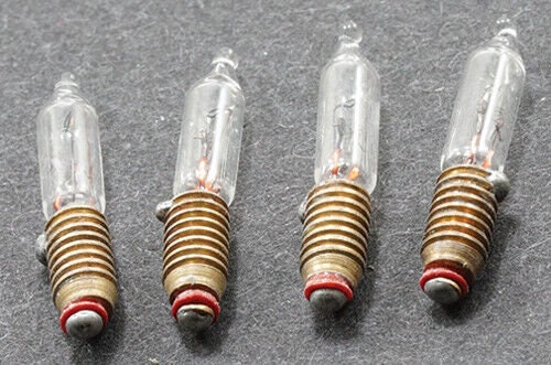 Dollhouse Miniature Candleflame Screw Bulb, 12V, 4 Pack