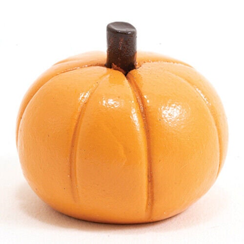 Dollhouse miniature large pumpkin