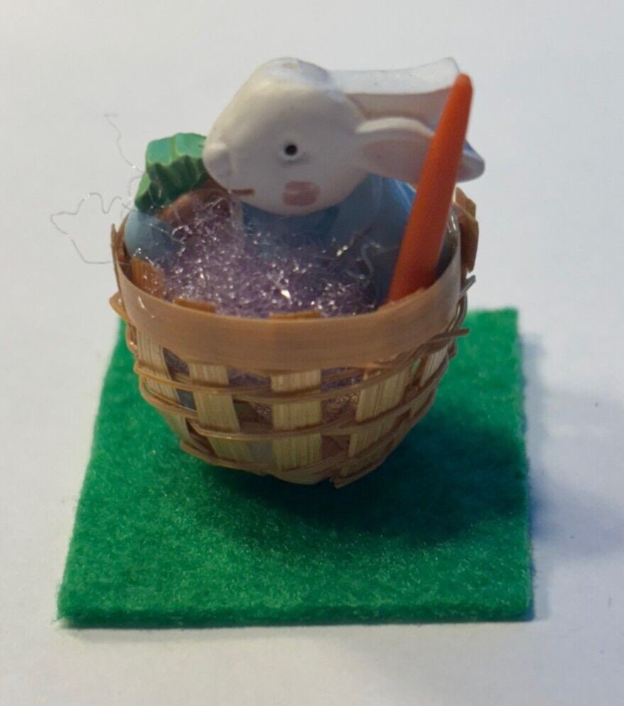 Dollhouse miniature bunny basket handcrafted by taylor jade