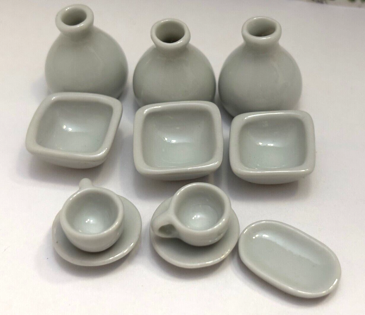 Dollhouse Miniature 11-Piece Ceramic Dish Set