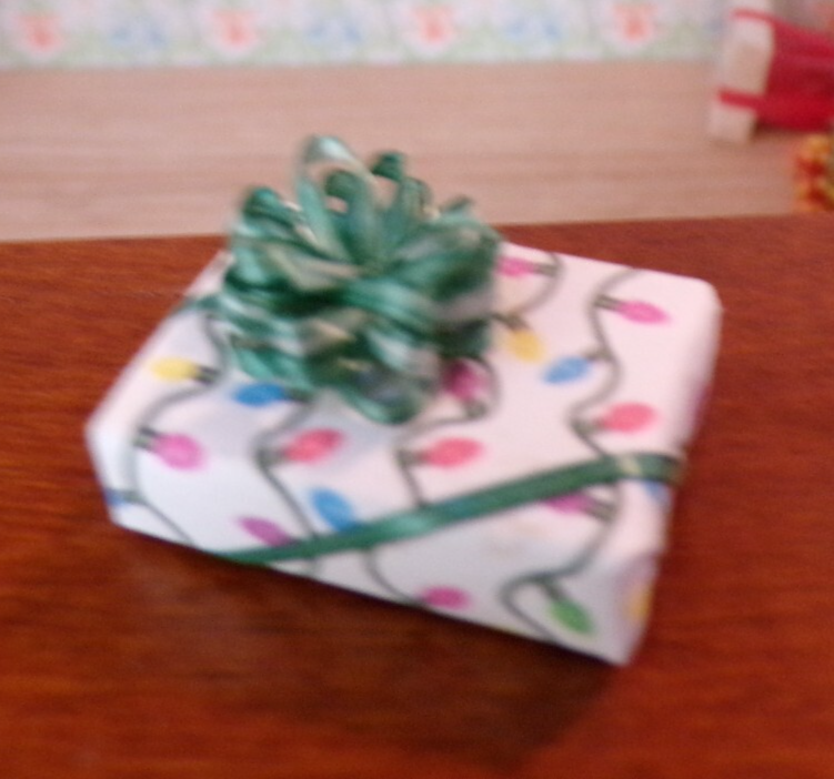 Dollhouse Miniature Christmas Single Wrapped Gift #CH6 Handcrafted