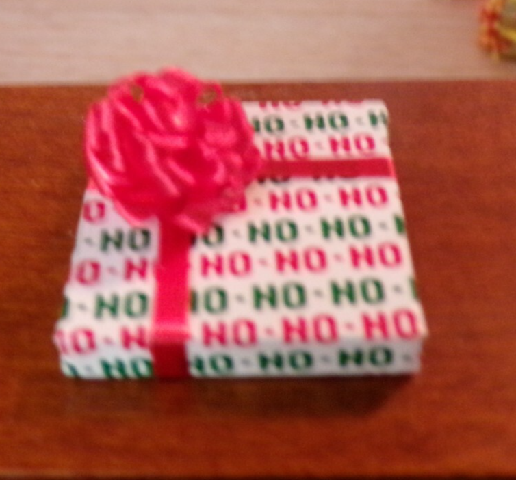 Dollhouse Miniature Christmas Single Wrapped Gift #CH7 Handcrafted