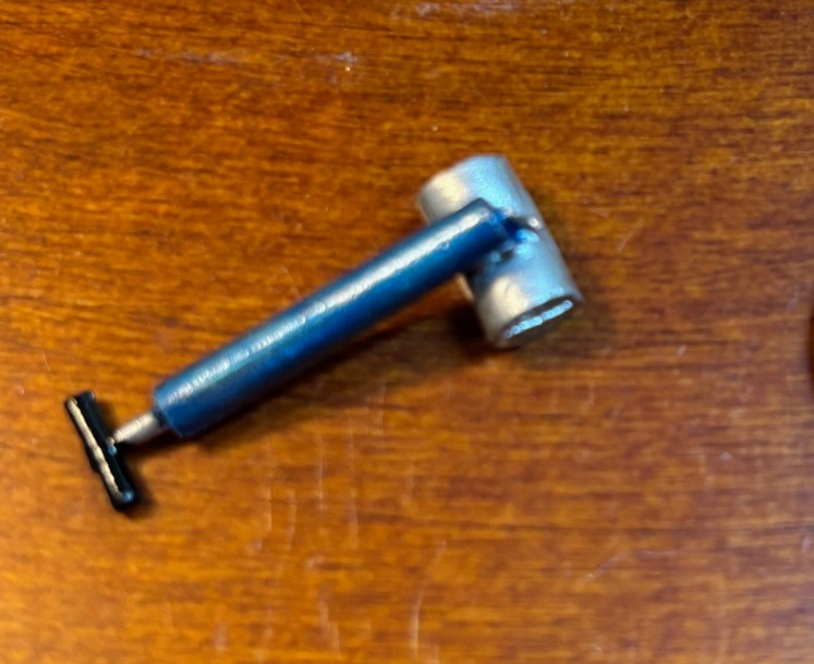 Dollhouse Miniature Spray Gun with Pump for Garden