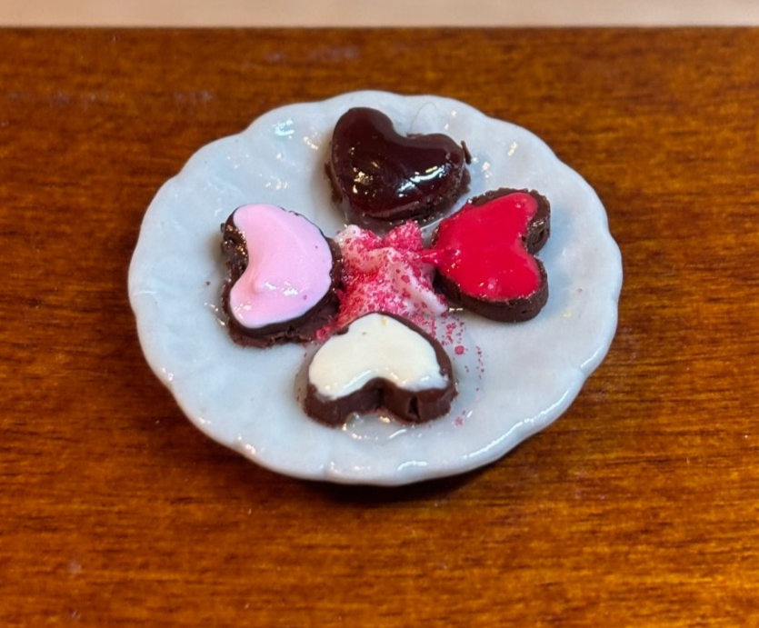Dollhouse Miniature Mini Heart Cakes, Handcrafted