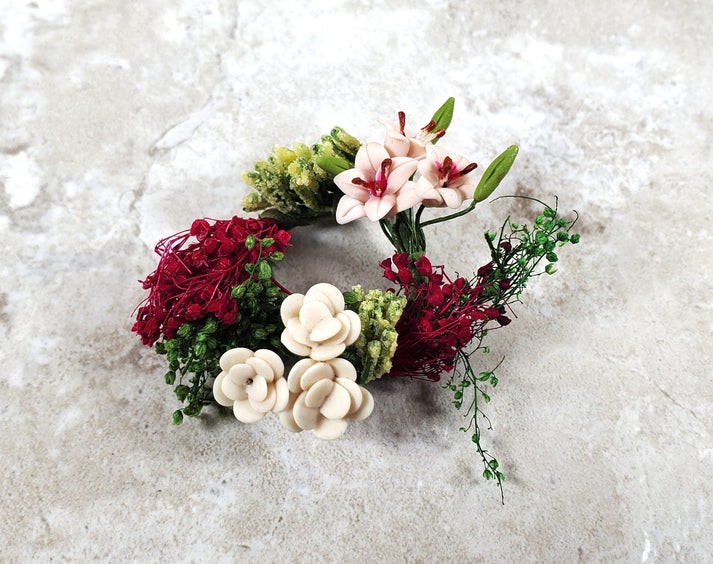 Dollhouse Pink & White Floral Wreath with Dried Flowers  1:12 Scale Miniature