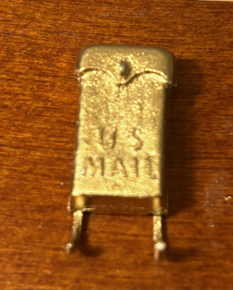 Dollhouse Miniature Wall Mailbox, Gold Color