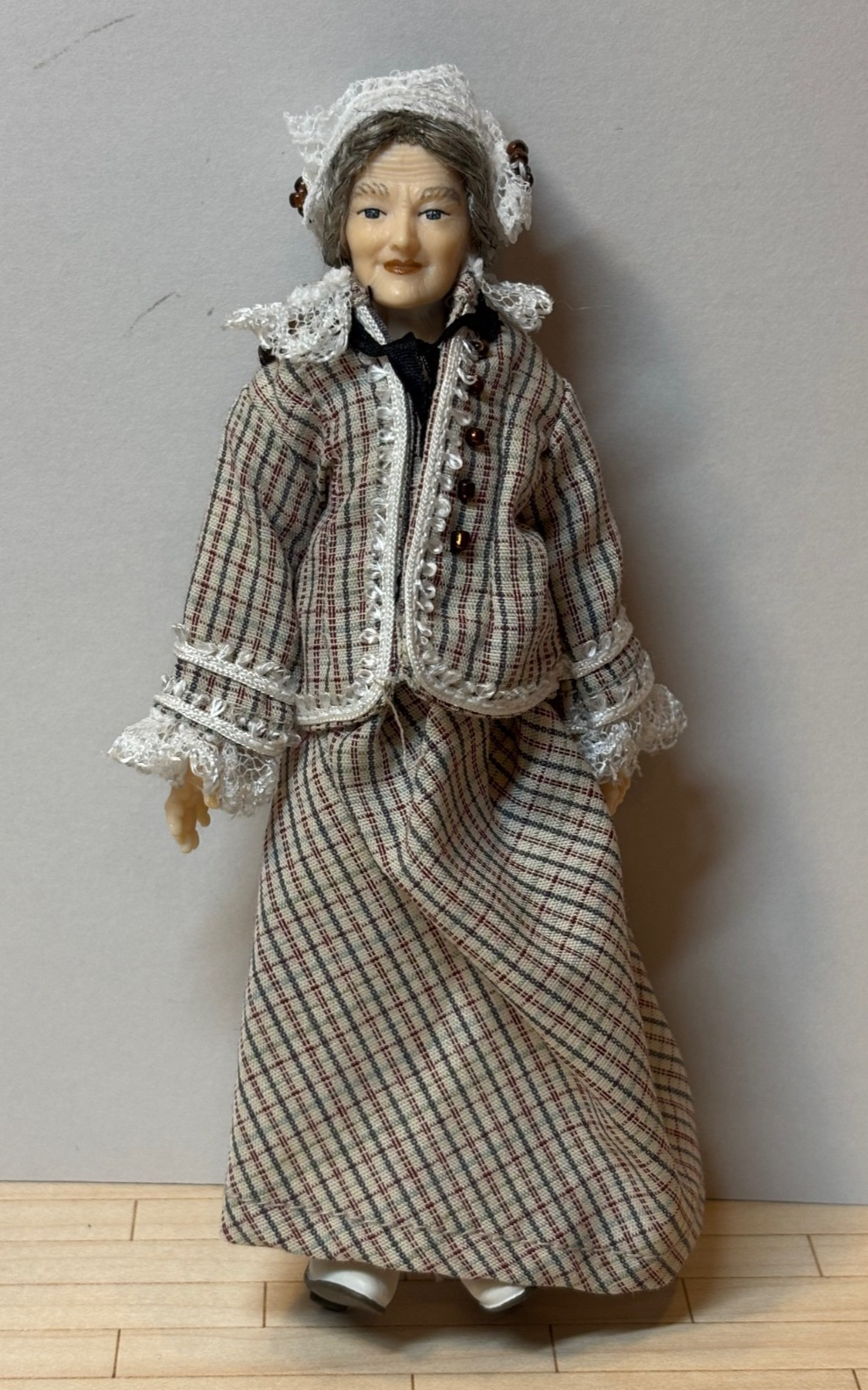 Heidi Ott Dollhouse Miniature 1:12 Scale Old Woman Doll in Dress