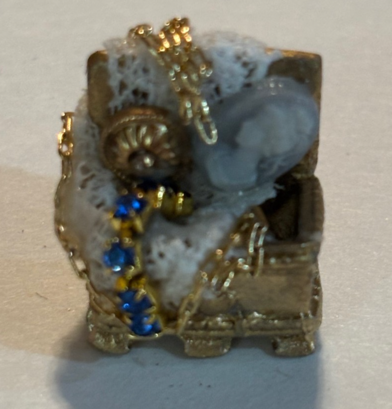 Dollhouse Miniature Tiny Decorated Jewelry Box with Blue Cameo